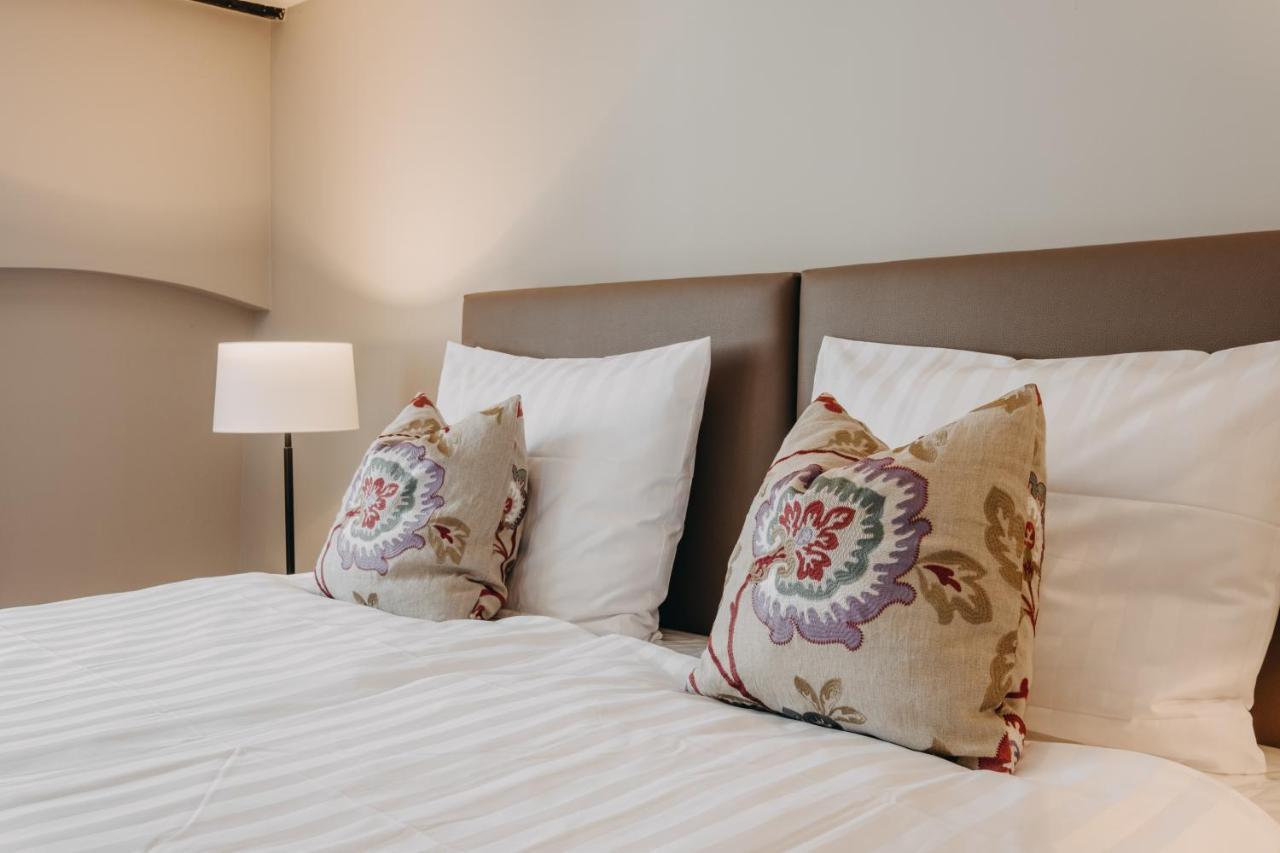 Hotel Zum Heidkrug & Cafe Lil Luneburg Ngoại thất bức ảnh