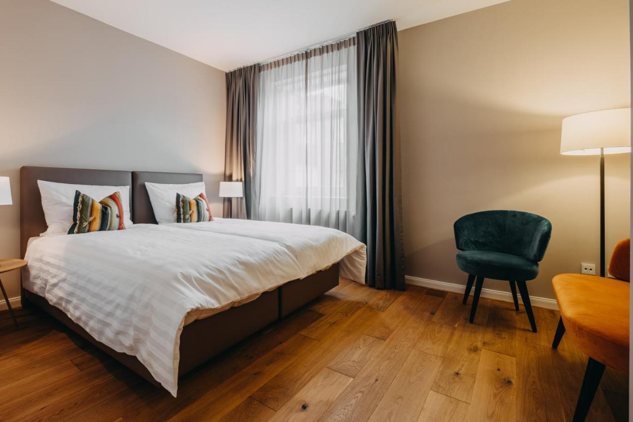 Hotel Zum Heidkrug & Cafe Lil Luneburg Ngoại thất bức ảnh