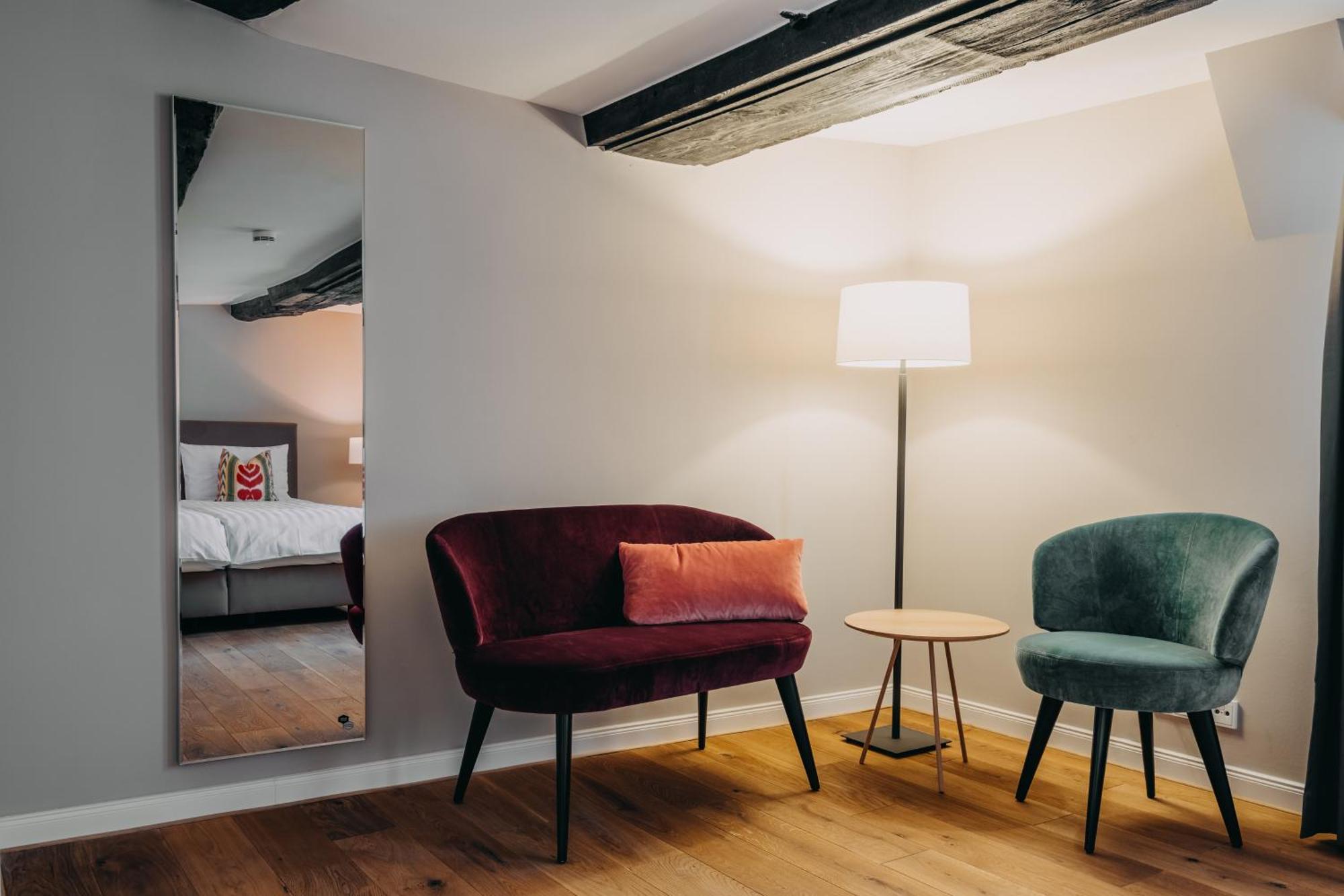Hotel Zum Heidkrug & Cafe Lil Luneburg Ngoại thất bức ảnh