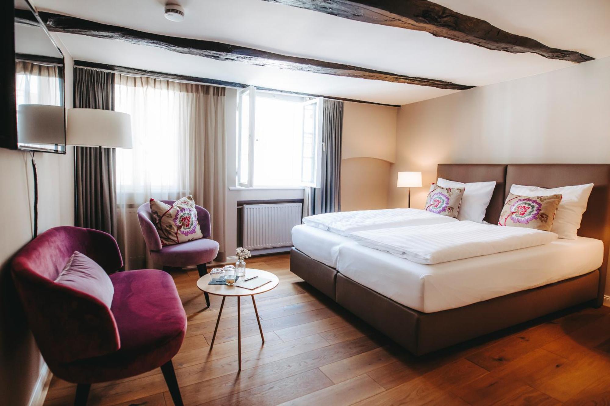 Hotel Zum Heidkrug & Cafe Lil Luneburg Ngoại thất bức ảnh