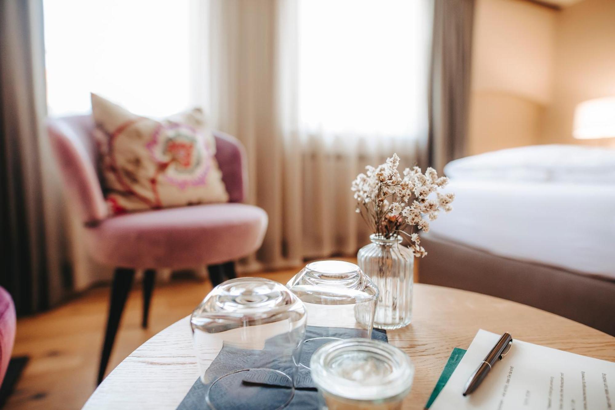 Hotel Zum Heidkrug & Cafe Lil Luneburg Ngoại thất bức ảnh